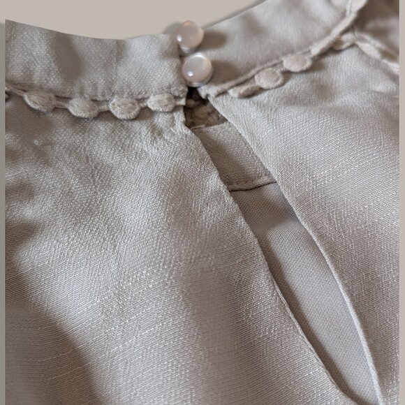 By & By Linen A-line Tank Top with Scallop RicRac Trim - Medium - Picture 9 of 10